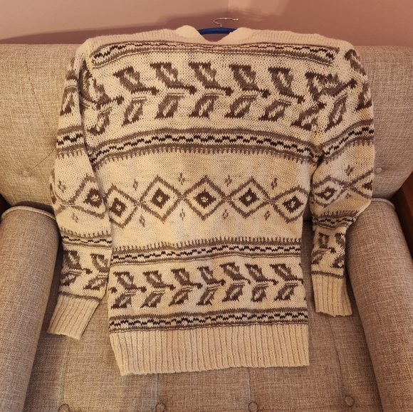 Gorgeous Polo Cardigan NWOT - Picture 2 of 3